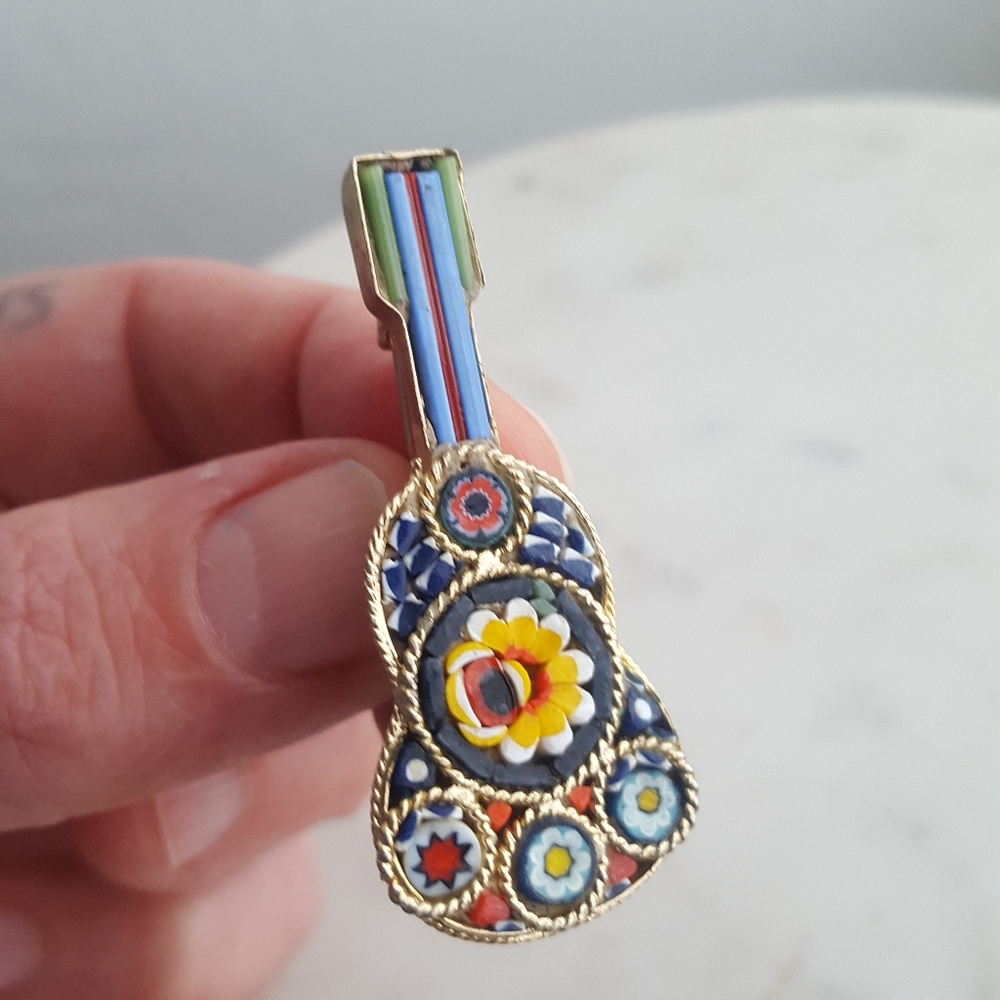 🌙Vintage Micro Mosaic Guitar Brooch
